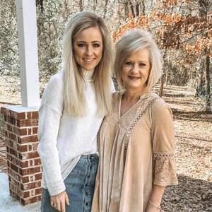 Meet your Posher, Madison